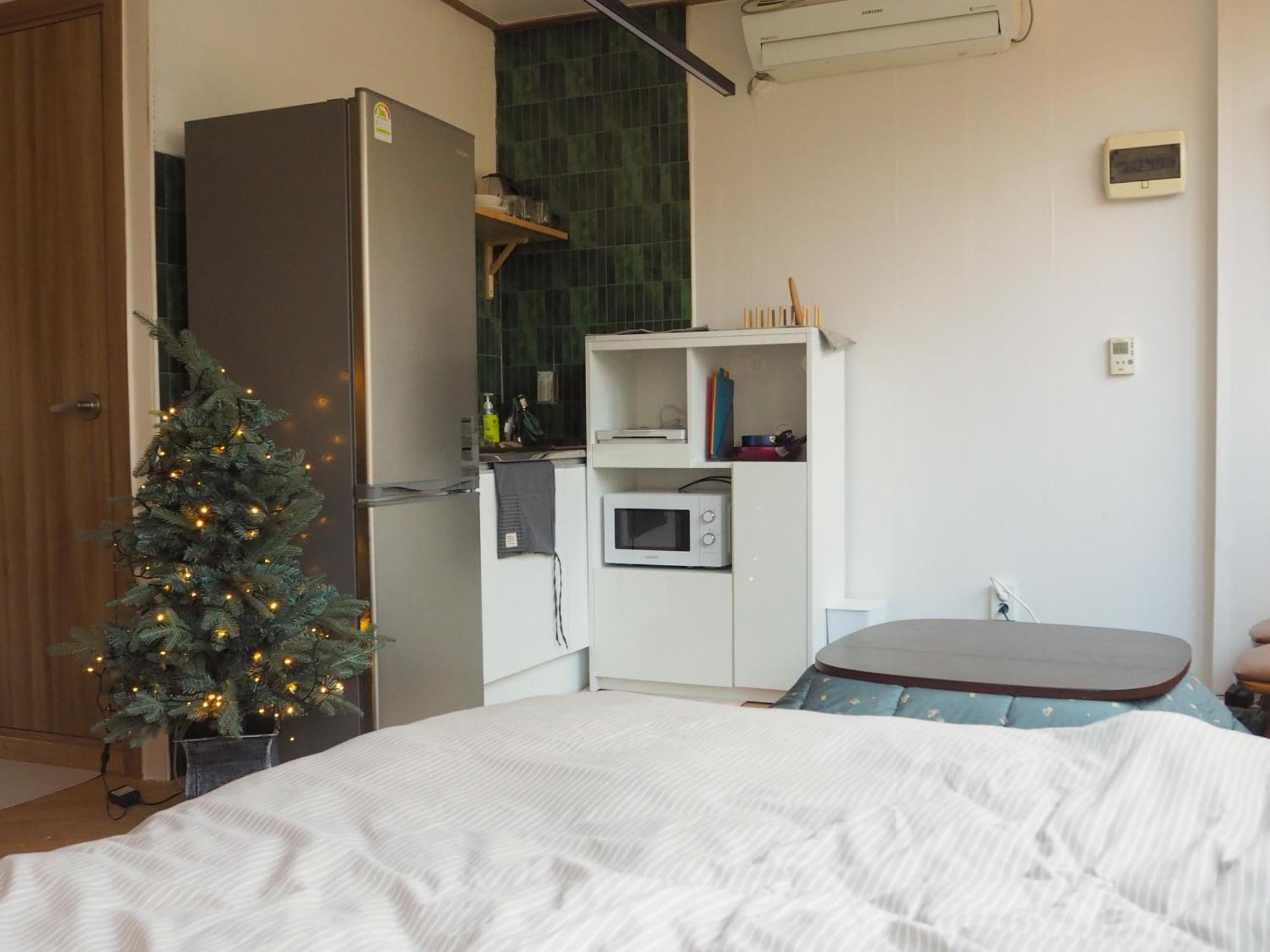 Mongle Apartment Seoul